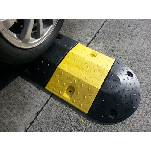 25cm Barrier Speed Hump body module - Yellow